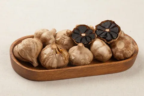 سیر سیاه تازه با کیفیت بالا و بسته‌ بندی مقاوم